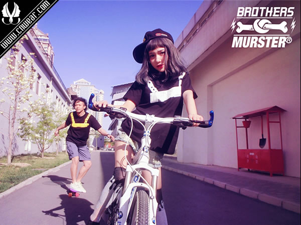 MURSTER (碎念怪獸)品牌形象展示