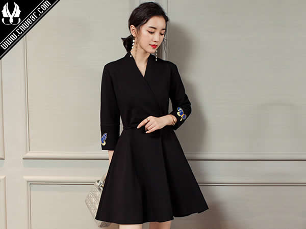 TINEE (庭內(nèi)女裝)品牌形象展示