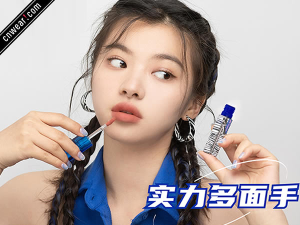 Fomomy (浮氣彩妝)品牌形象展示