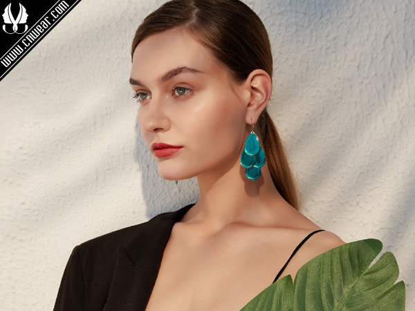 一撇一捺 (一丿一乀飾品)品牌形象展示