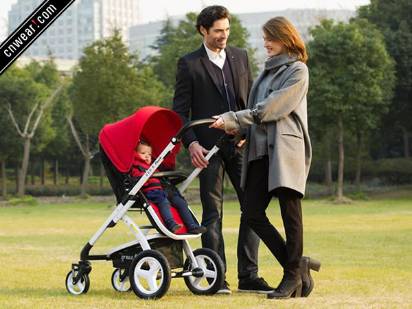 POUCH (帛琦童車)品牌形象展示